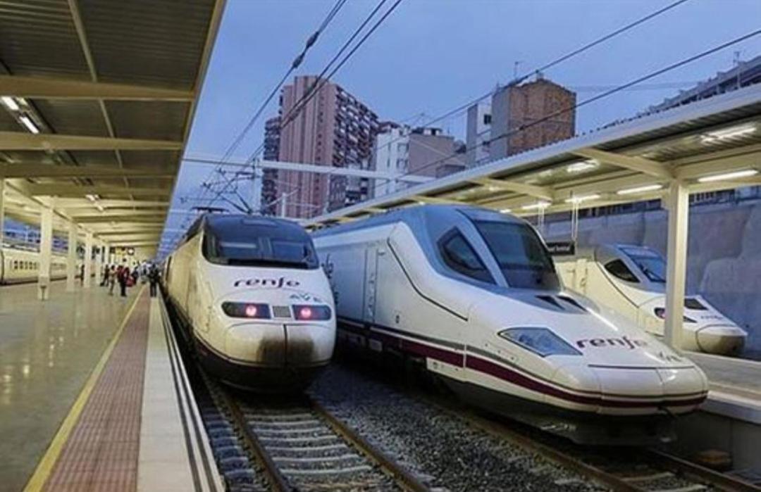The Train Office Estudio 01 Alicante Exterior foto